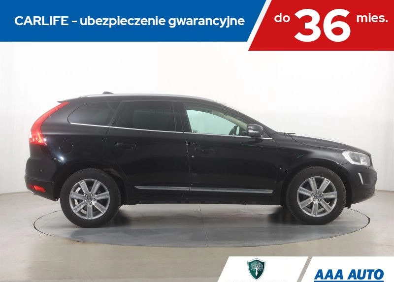 Volvo XC 60 cena 94000 przebieg: 132411, rok produkcji 2015 z Przysucha małe 254